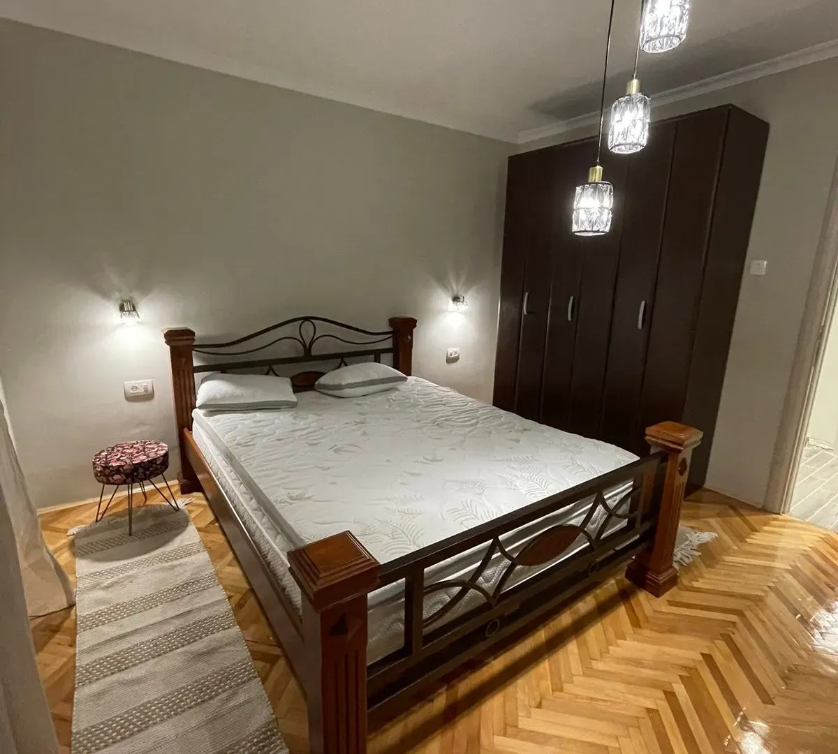 Rent, two bedroom apartment, 120m², Dumidran, Tivat