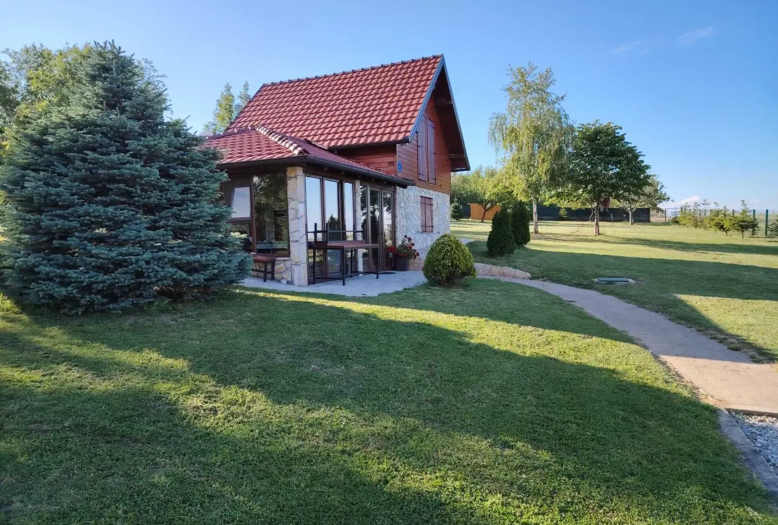 Sale, house, 300m², Sremski Karlovci, Novi Sad