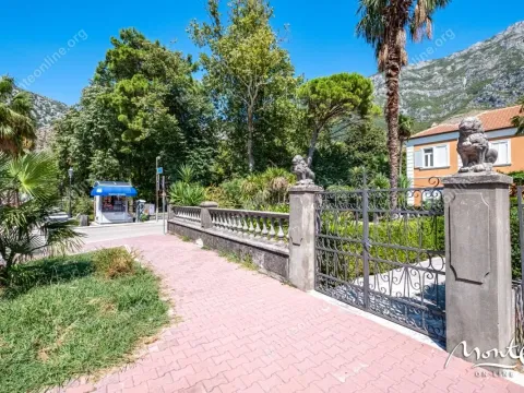 Prodaja, kuća, 112m², Risan, Kotor - image 4