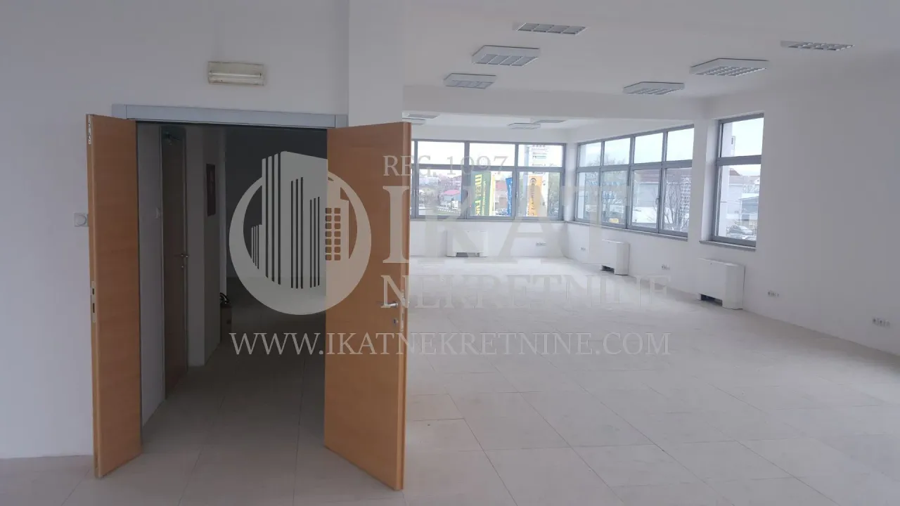 Izdavanje, poslovni prostor, 100m², Zemun Nova Galenika, Zemun Sve Podlokacije