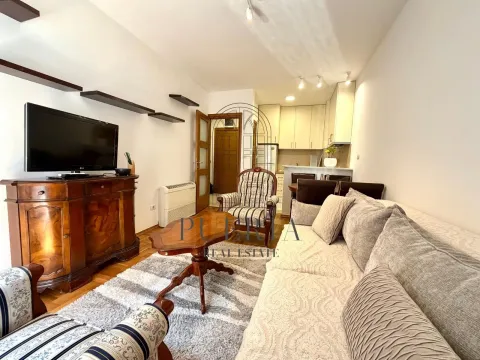 Rent, one bedroom apartment, 40m², Pobrežje, Podgorica - image 2