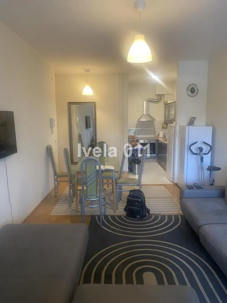 Sale, two bedroom apartment, 74m², Južni Bulevar, Vračar Sve Podlokacije
