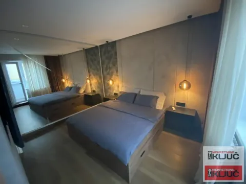 Prodaja, četvorosoban stan, 122m², Bulevar Oslobodjenja, Novi Sad Sve Podlokacije - image 8