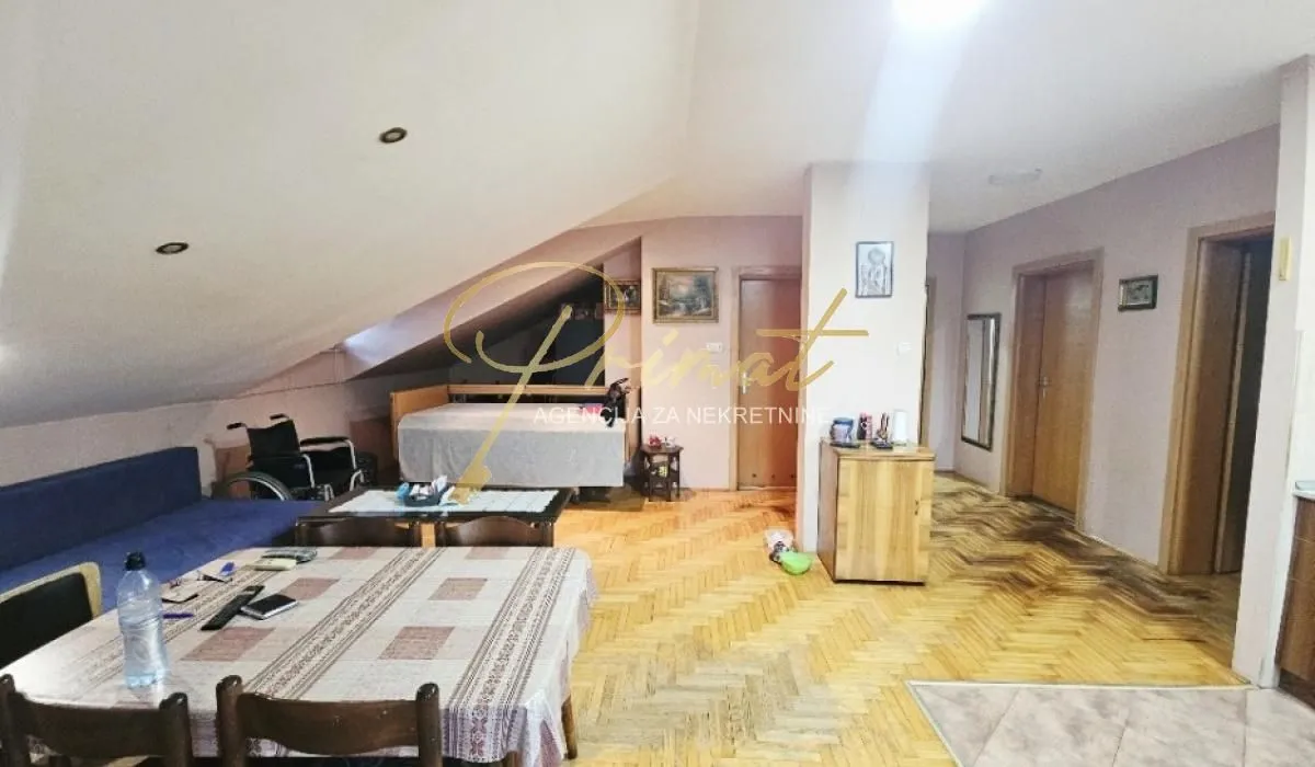 Prodaja, trosoban stan, 69m², Palilula Sve Podlokacije, Beograd
