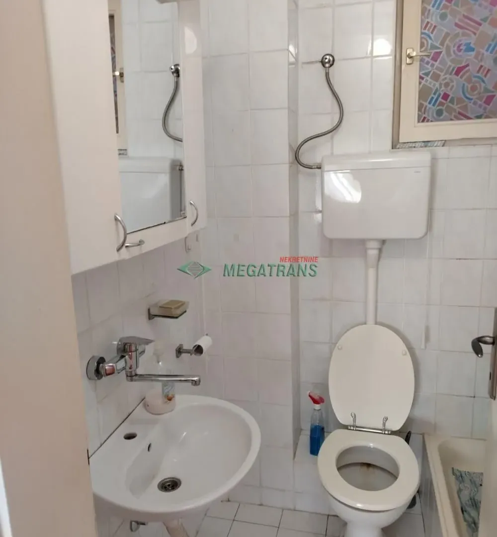 Izdavanje, stan, 20m², Liman 3, Novi Sad Sve Podlokacije