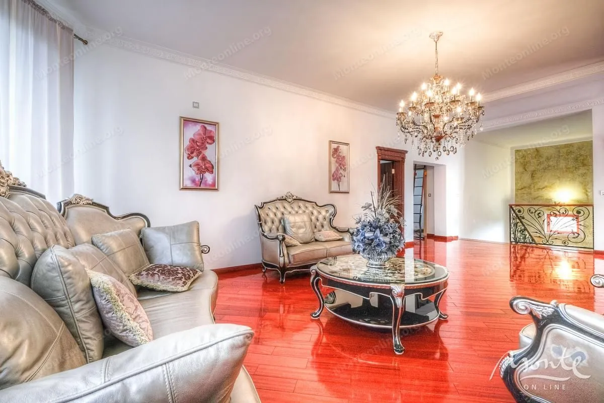 Sale, house, 372m², Radovići, Tivat
