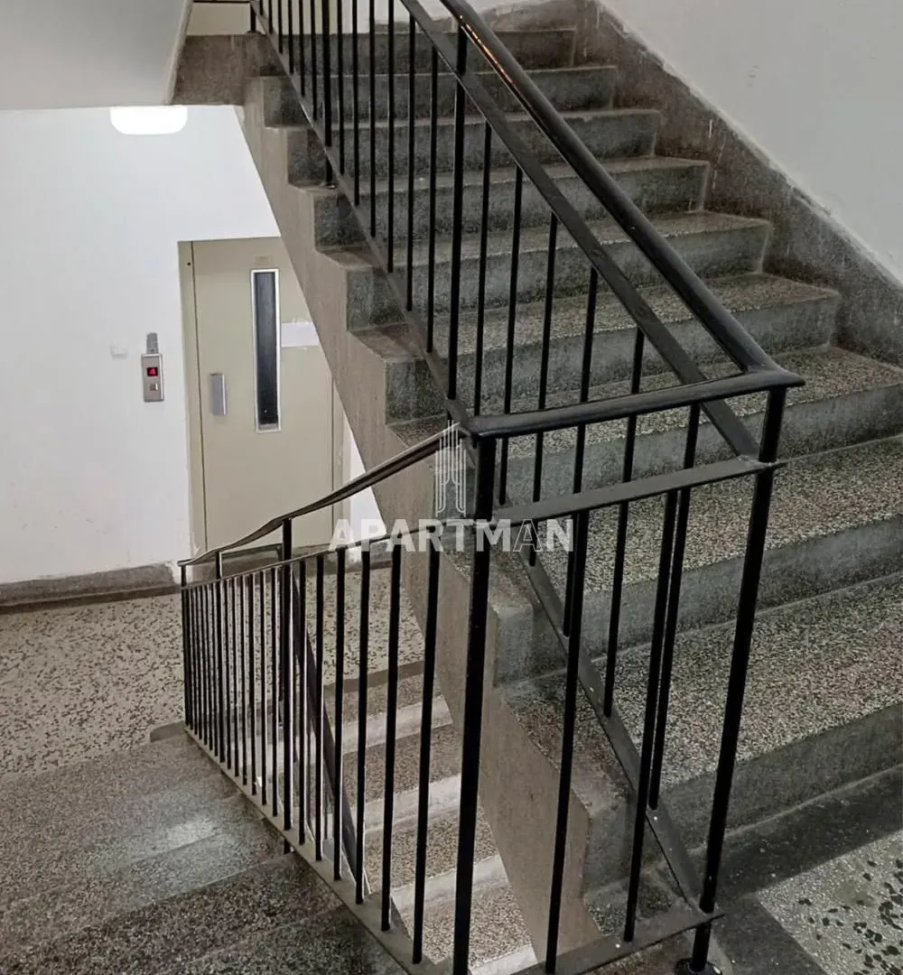 Prodaja, trosoban stan, 68m², Stari Grad, Beograd