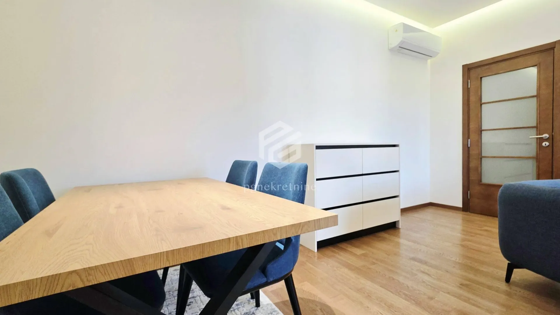 Rent, two bedroom apartment, 65m², Vezirov Most, Podgorica
