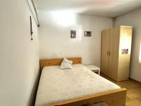 Izdavanje, četvorosoban stan, 110m², Voždovac Sve Podlokacije, Beograd - image 8