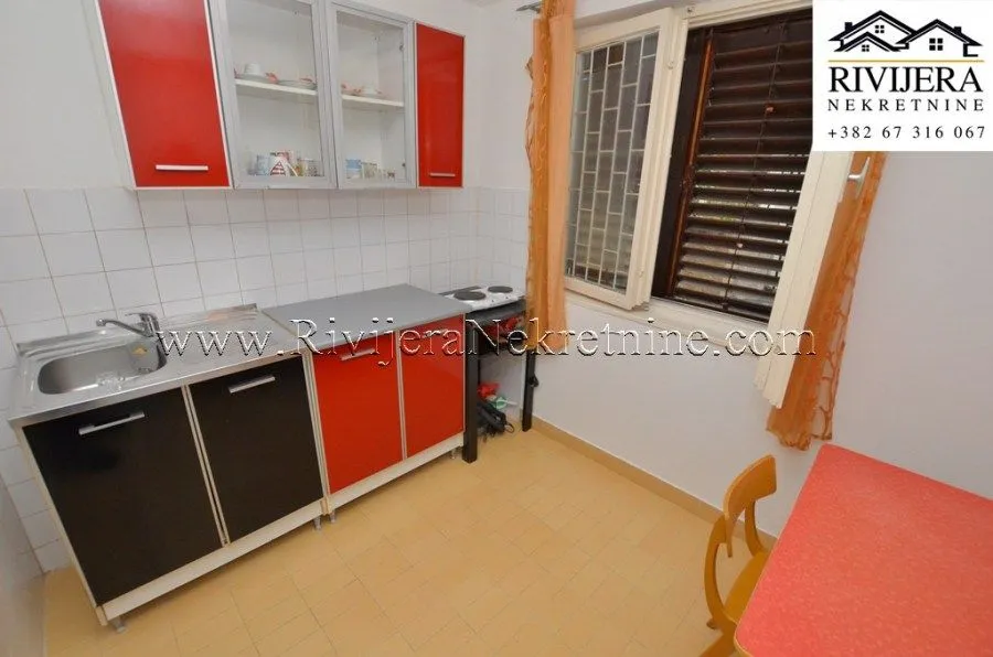 Prodaja, jednosoban stan, 32m², Centar, Herceg Novi