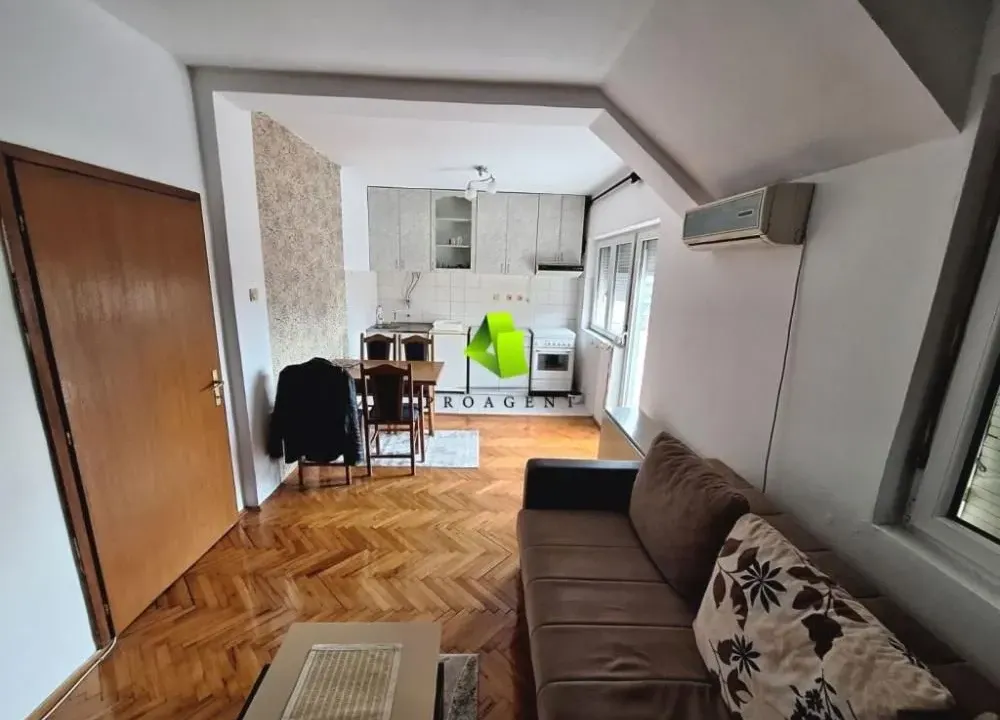 Izdavanje, jednosoban stan, 43m², Medijana, Niš