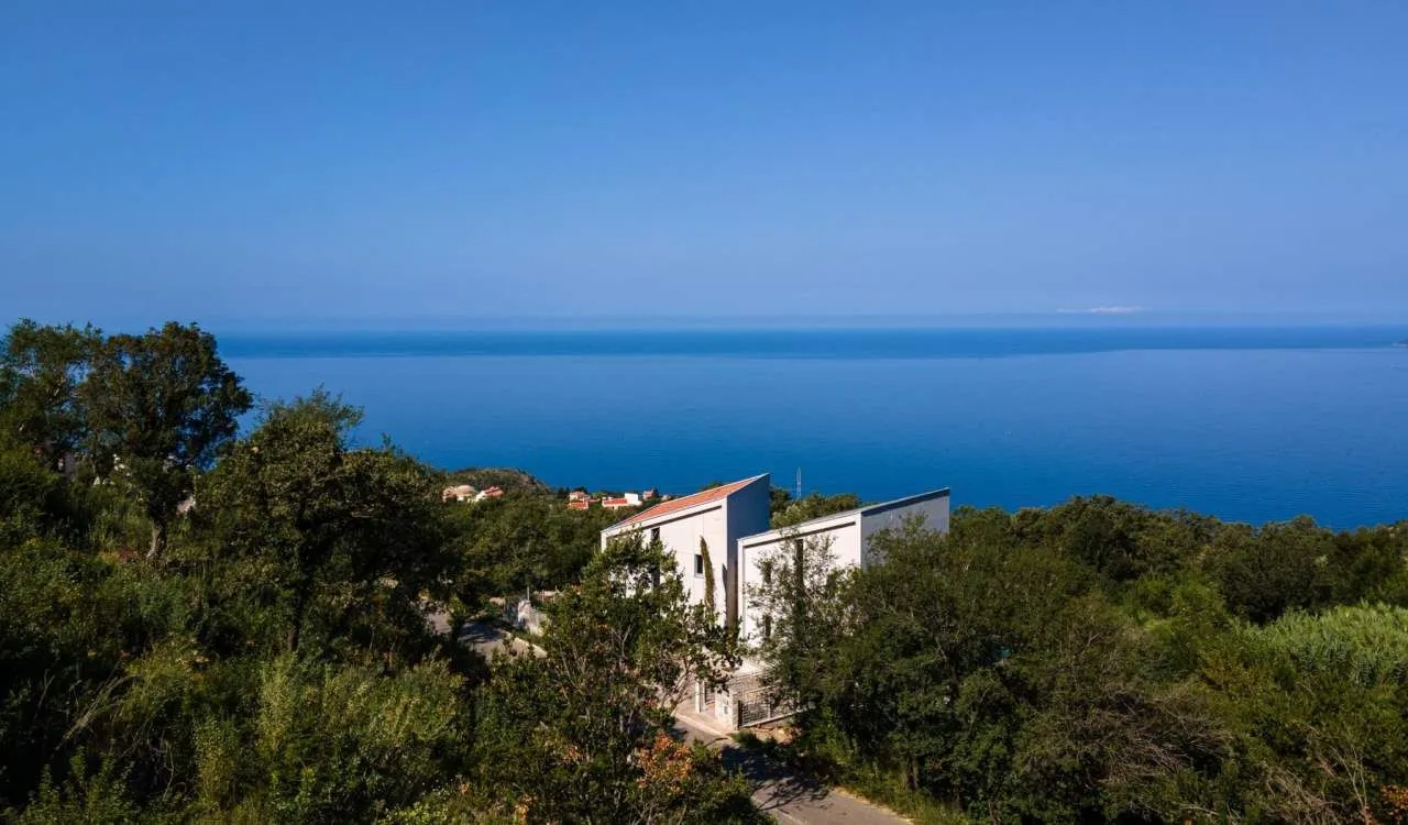 Prodaja, kuća, 231m², Blizikuće, Budva