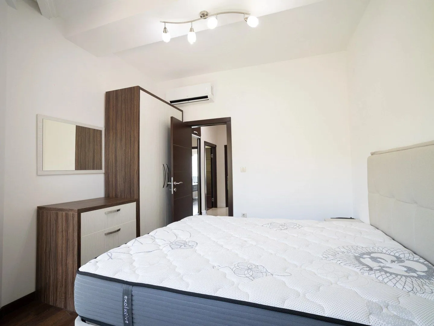 Prodaja, dvosoban stan, 89m², Bečići, Budva