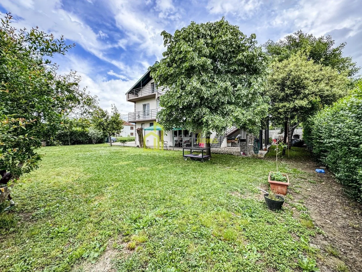 Prodaja, kuća, 273m², Doljani, Podgorica