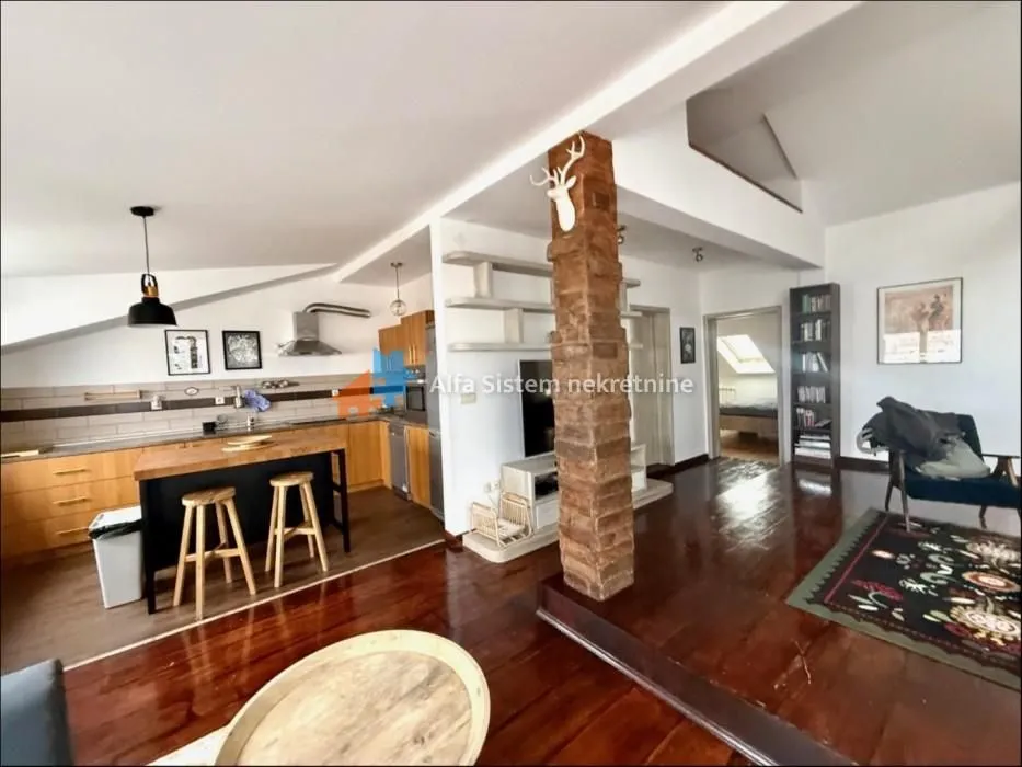 Rent, three bedroom apartment, 87m², Čubura, Beograd