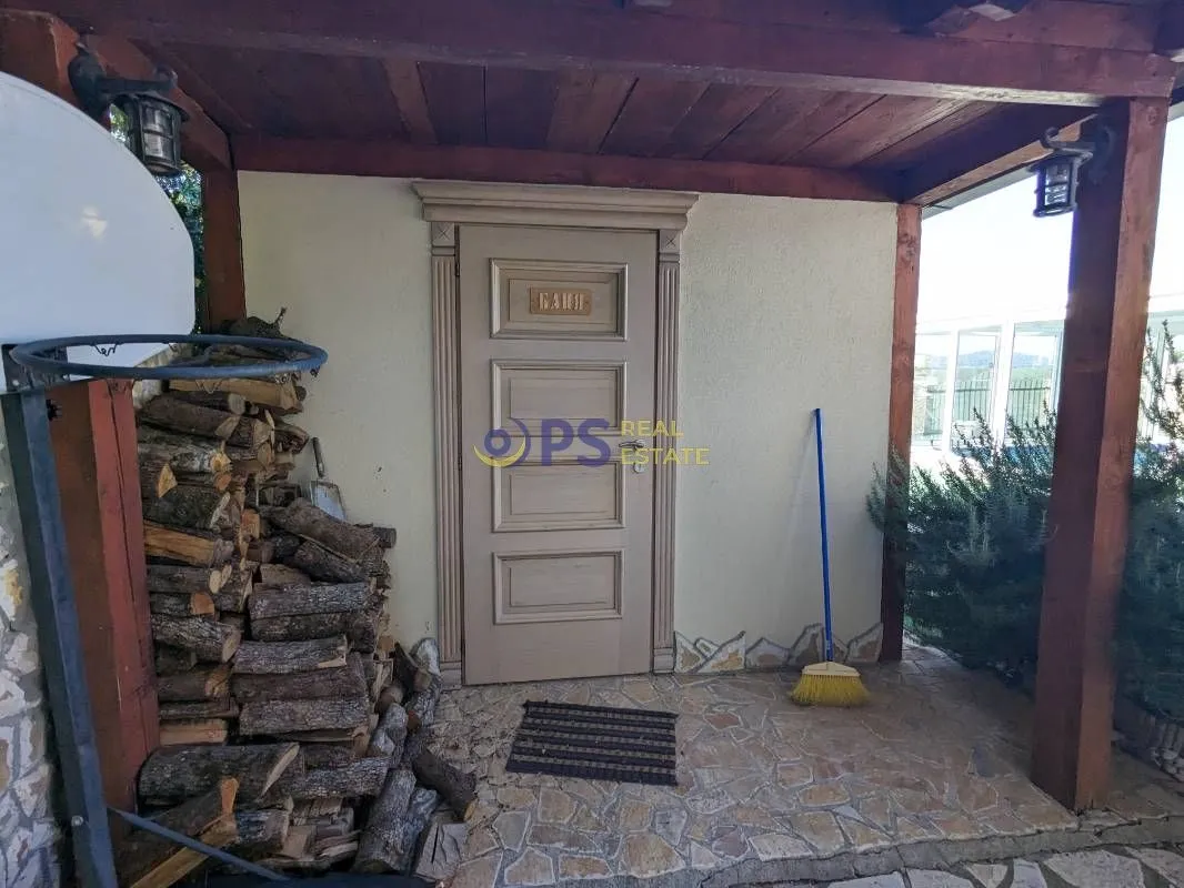 Sale, house, 240m², Bar, Crna Gora