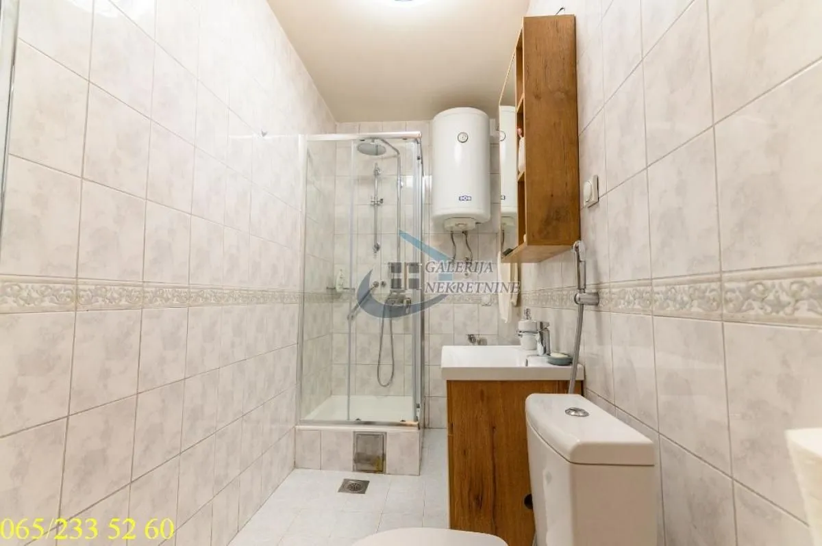 Prodaja, četvorosoban stan, 104m², Gradska Bolnica, Zvezdara Sve Podlokacije
