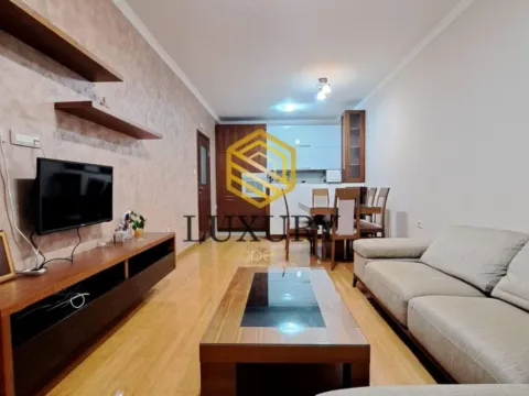 Izdavanje, dvosoban stan, 72m², Pobrežje, Podgorica - image 5