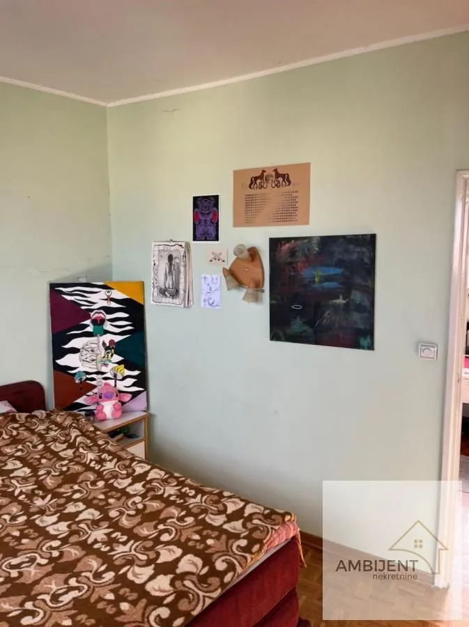 Prodaja, trosoban stan, 57m², Stari Grad, Beograd