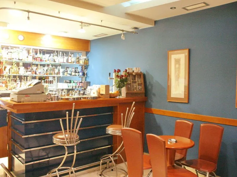 Prodaja, ugostiteljski objekat, 600m², Tivat, Crna Gora