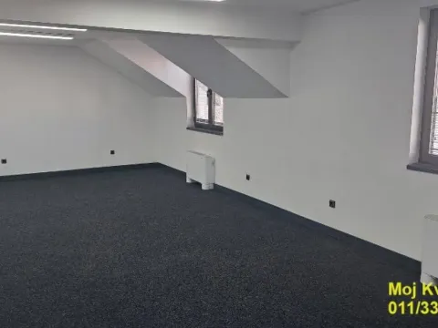 Rent, office space, 1212m², Pančevo, Srbija - image 17
