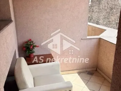 Izdavanje, dvosoban stan, 67m², Savski Venac, Beograd - image 18