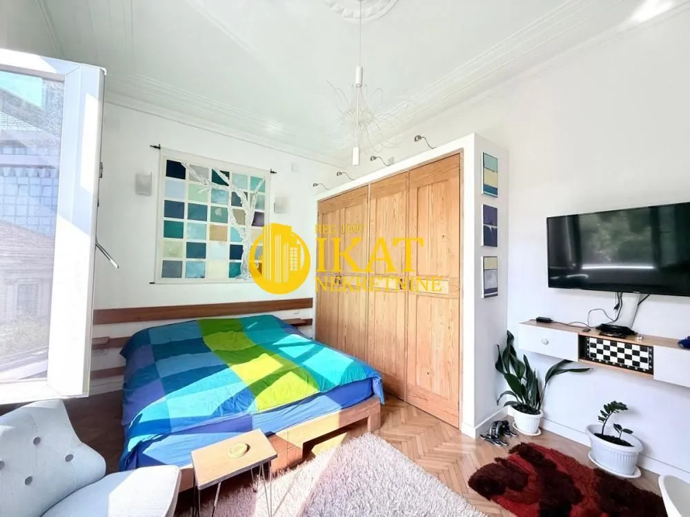 Rent, one bedroom apartment, 27m², Stari Grad, Beograd