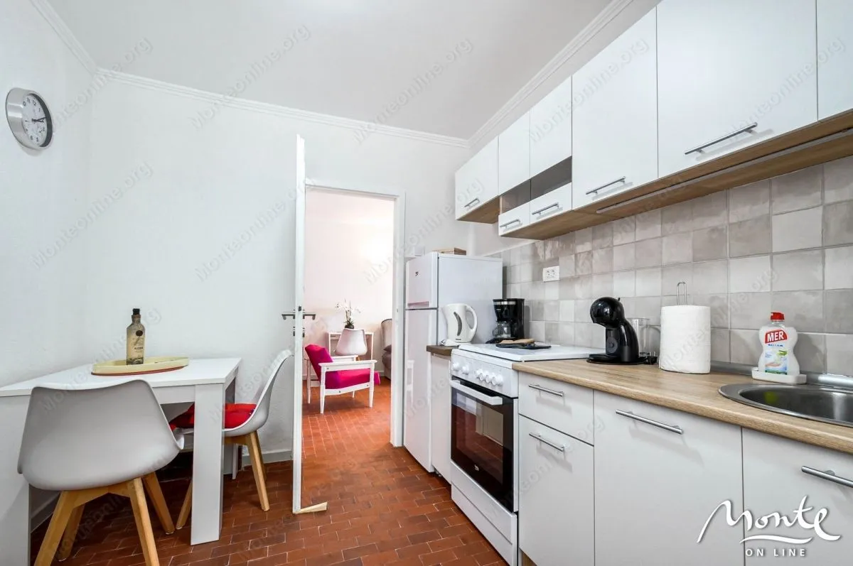 Sale, house, 1198m², Dobrota, Kotor