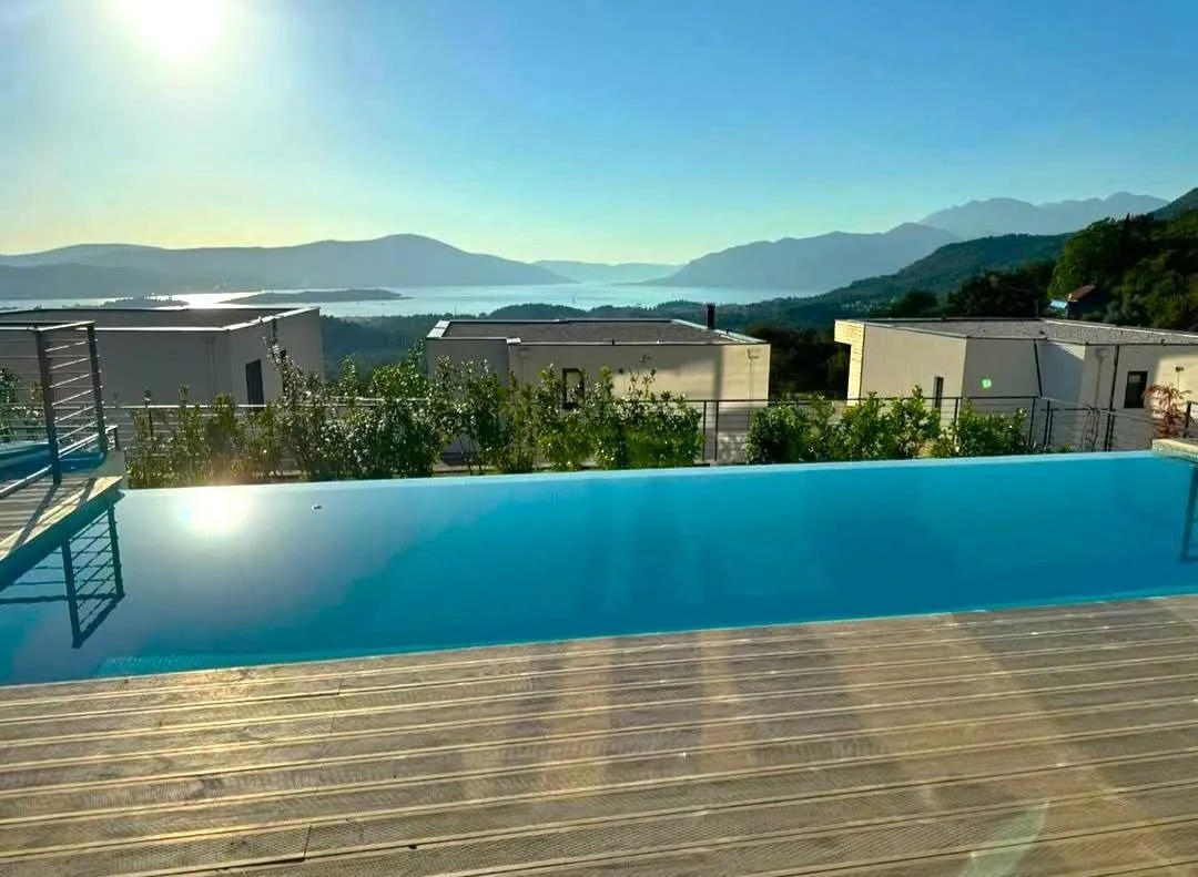 Sale, house, 200m², Kavač, Kotor
