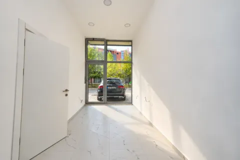Rent, office space, 100m², Dalmatinska ulica, Podgorica - image 5