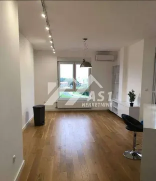 Izdavanje, četvorosoban stan, 95m², Kej, Novi Sad Sve Podlokacije - image 4