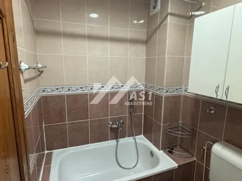 Izdavanje, dvosoban stan, 45m², Sajam, Novi Sad Sve Podlokacije - image 10