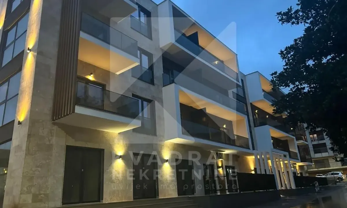 Sale, office space, 80m², Momišići, Podgorica
