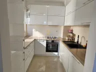 Prodaja, jednosoban stan, 54m², City Kvart, Podgorica - image 4