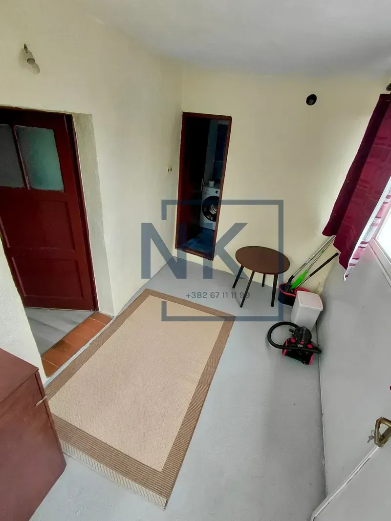 Izdavanje, jednosoban stan, 40m², Momišići, Podgorica
