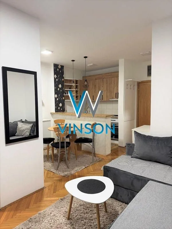 Izdavanje, jednosoban stan, 37m², Bulevar Oslobodjenja, Novi Sad Sve Podlokacije