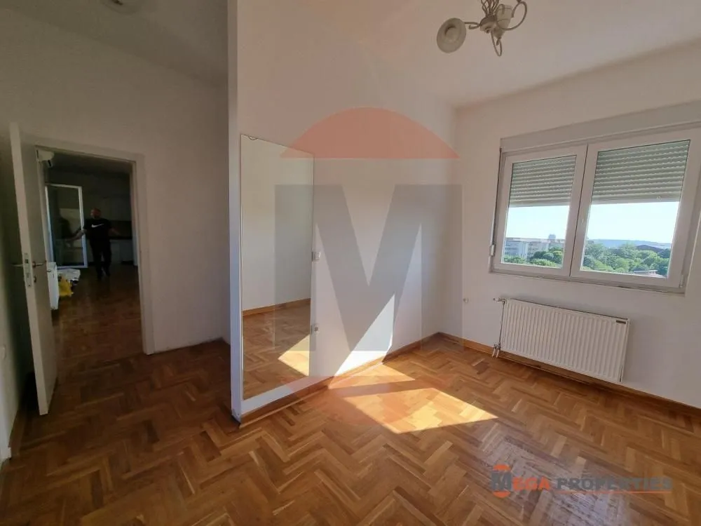 Izdavanje, trosoban stan, 93m², Lipov Lad, Zvezdara Sve Podlokacije
