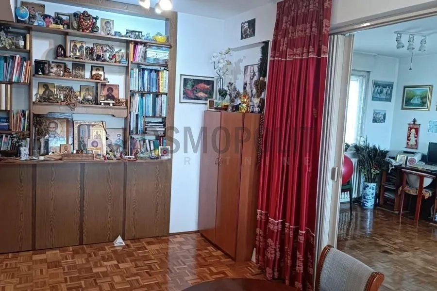 Sale, four bedroom apartment, 101m², Žarkovo, Beograd
