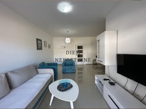 Prodaja, jednosoban stan, 59m², Šušanj, Bar - image 11