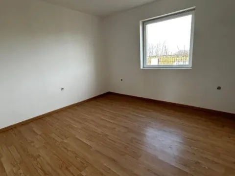 Sale, house, 192m², Mužlja, Zrenjanin - image 9