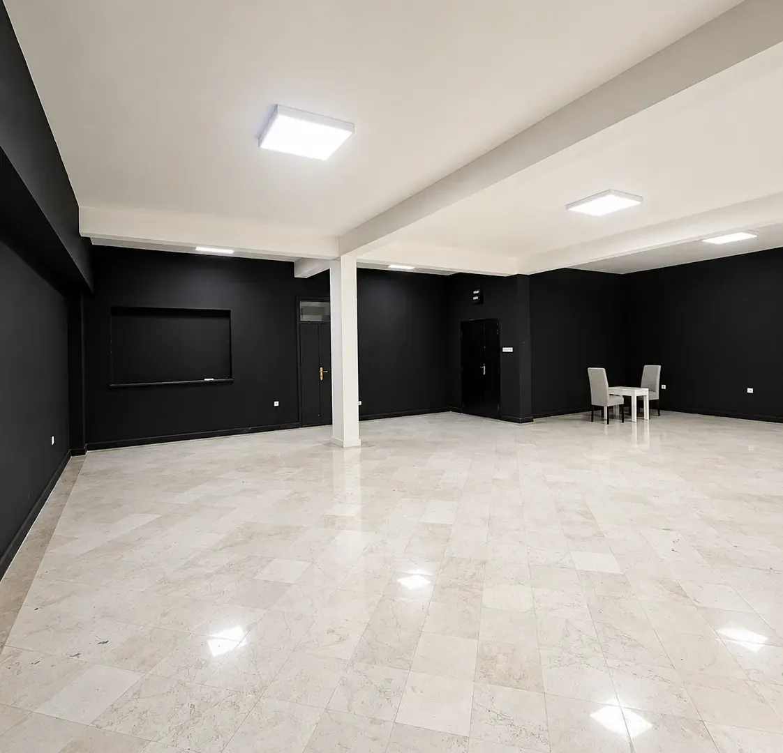 Rent, office space, 220m², Centar, Podgorica