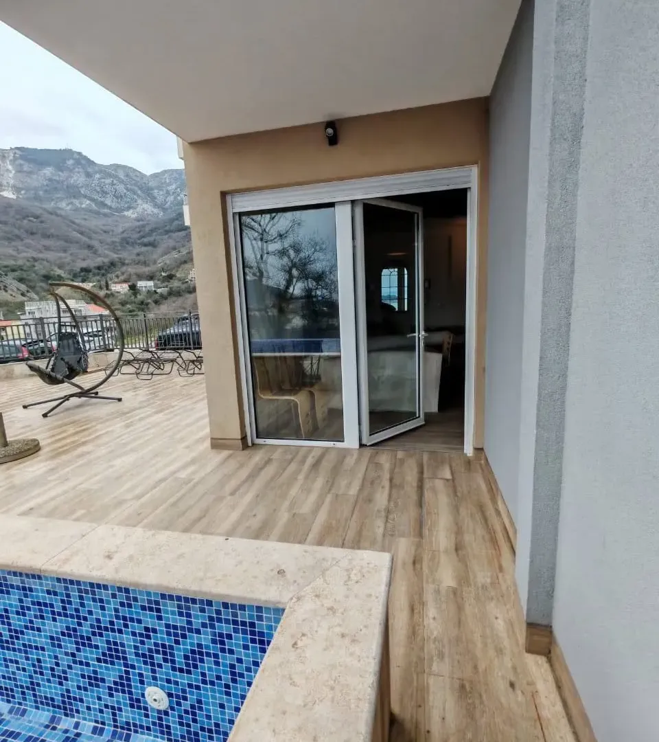 Sale, one bedroom apartment, 53m², Rafailovići, Budva