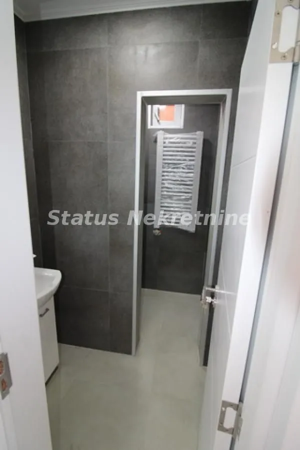 Sale, office space, 116m², Salajka, Novi Sad Sve Podlokacije