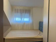 Izdavanje, četvorosoban stan, 110m², Master Kvart, Podgorica - image 3