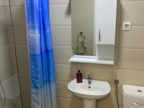 Izdavanje, dvosoban stan, 60m², Stari Aerodrom, Podgorica - image 8