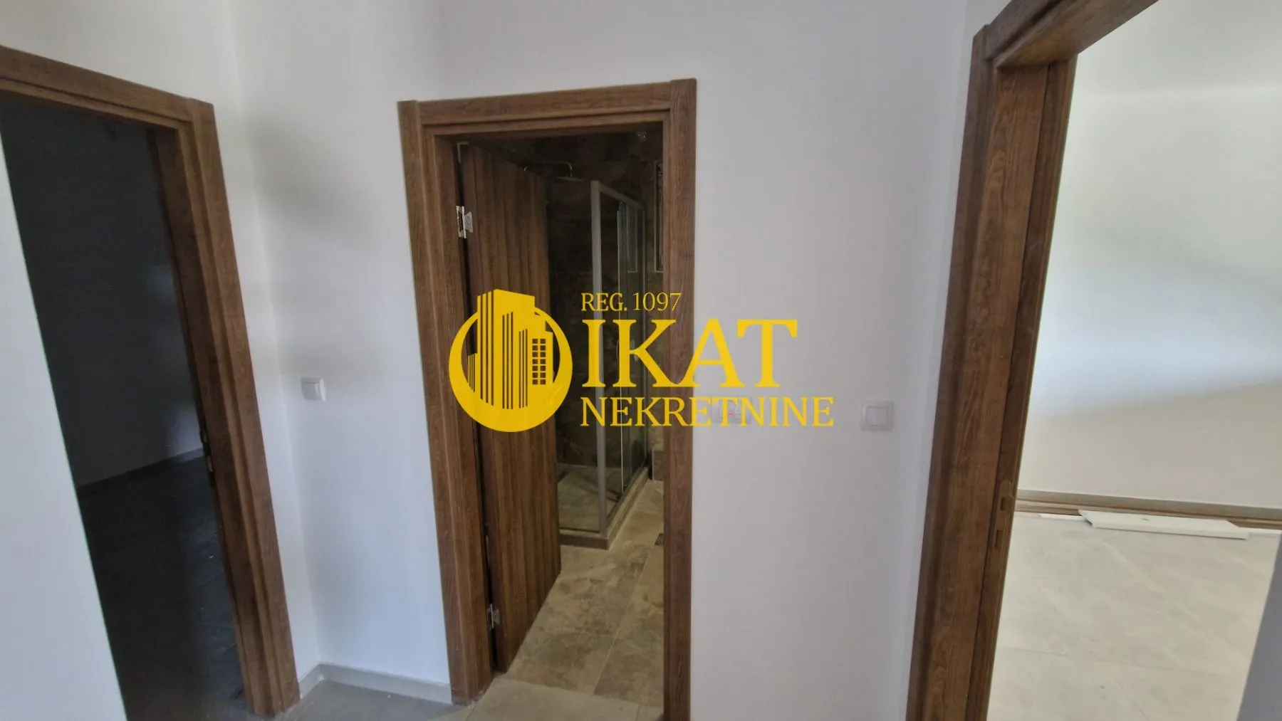 Sale, house, 275m², Sopot, Beograd