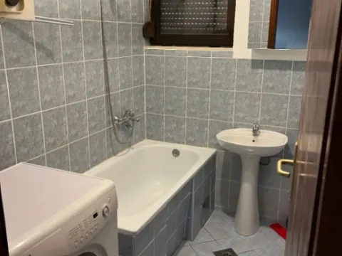 Prodaja, kuća, 160m², Murtovina, Podgorica - image 11