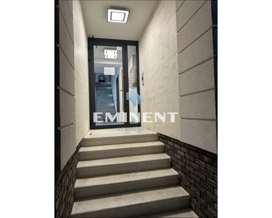 Rent, two bedroom apartment, 46m², Zemun Gornji Grad, Zemun Sve Podlokacije