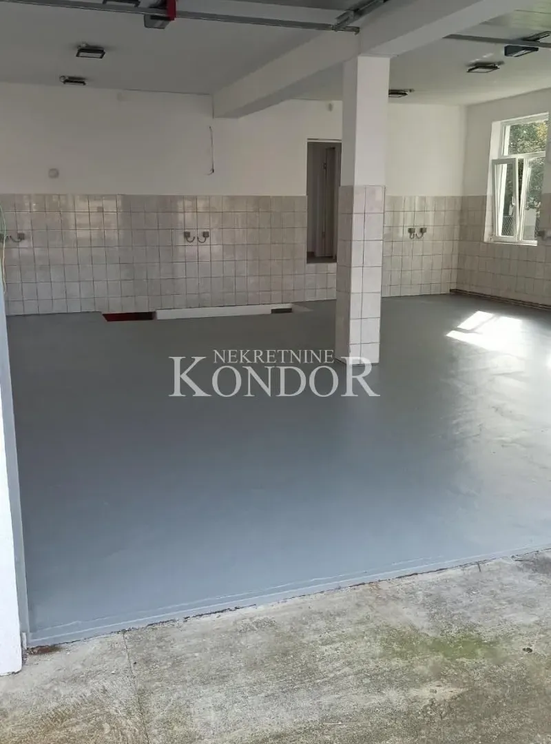 Rent, office space, 350m², Altina, Beograd