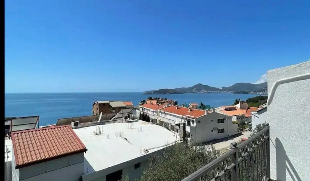 Sale, one bedroom apartment, 63m², Sveti Stefan, Budva